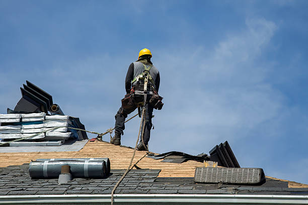 Professional Metal Roofing technician working in Marine City, MI